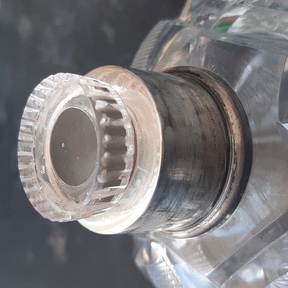 Antique Spanish sterling cut crystal perfume bottle - Picture 4 of 6